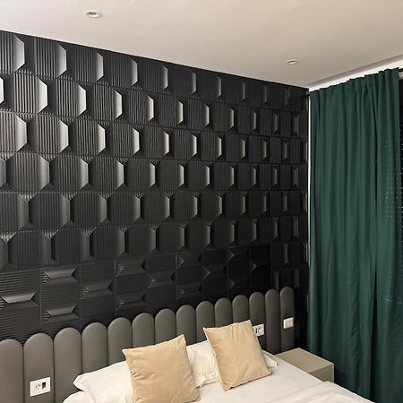 Pristina Select Apartments Bagian luar foto