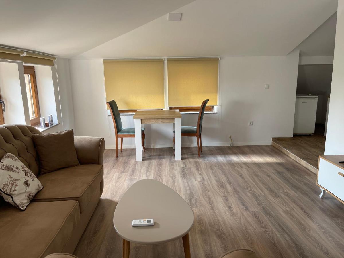 Pristina Select Apartments Bagian luar foto