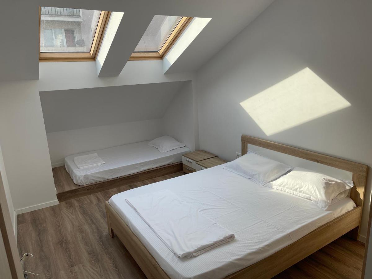 Pristina Select Apartments Bagian luar foto