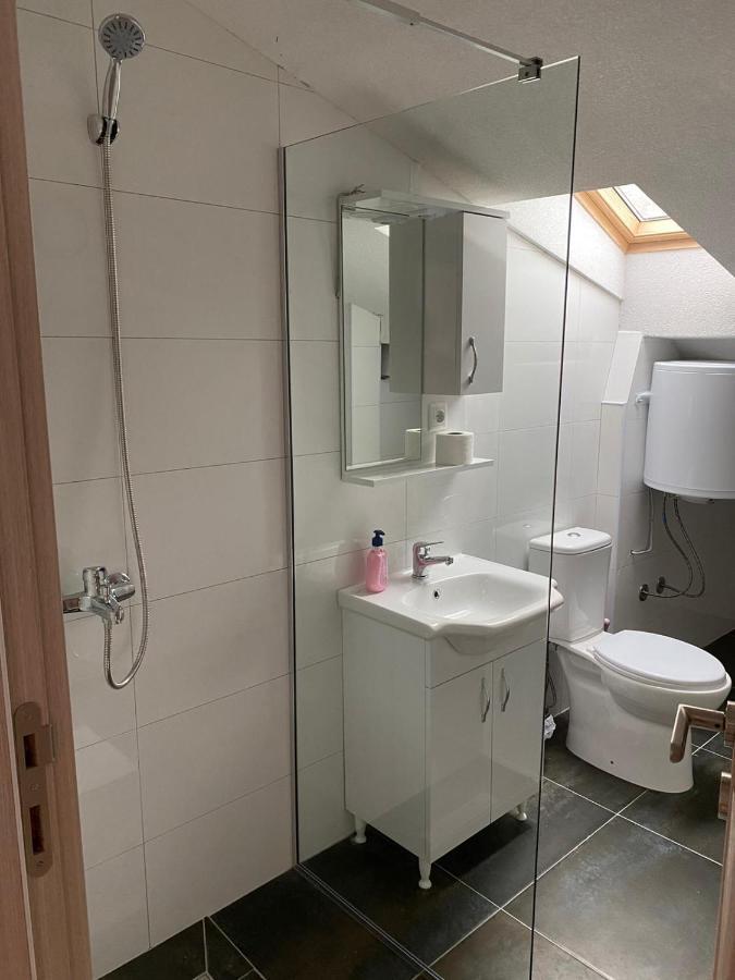 Pristina Select Apartments Bagian luar foto