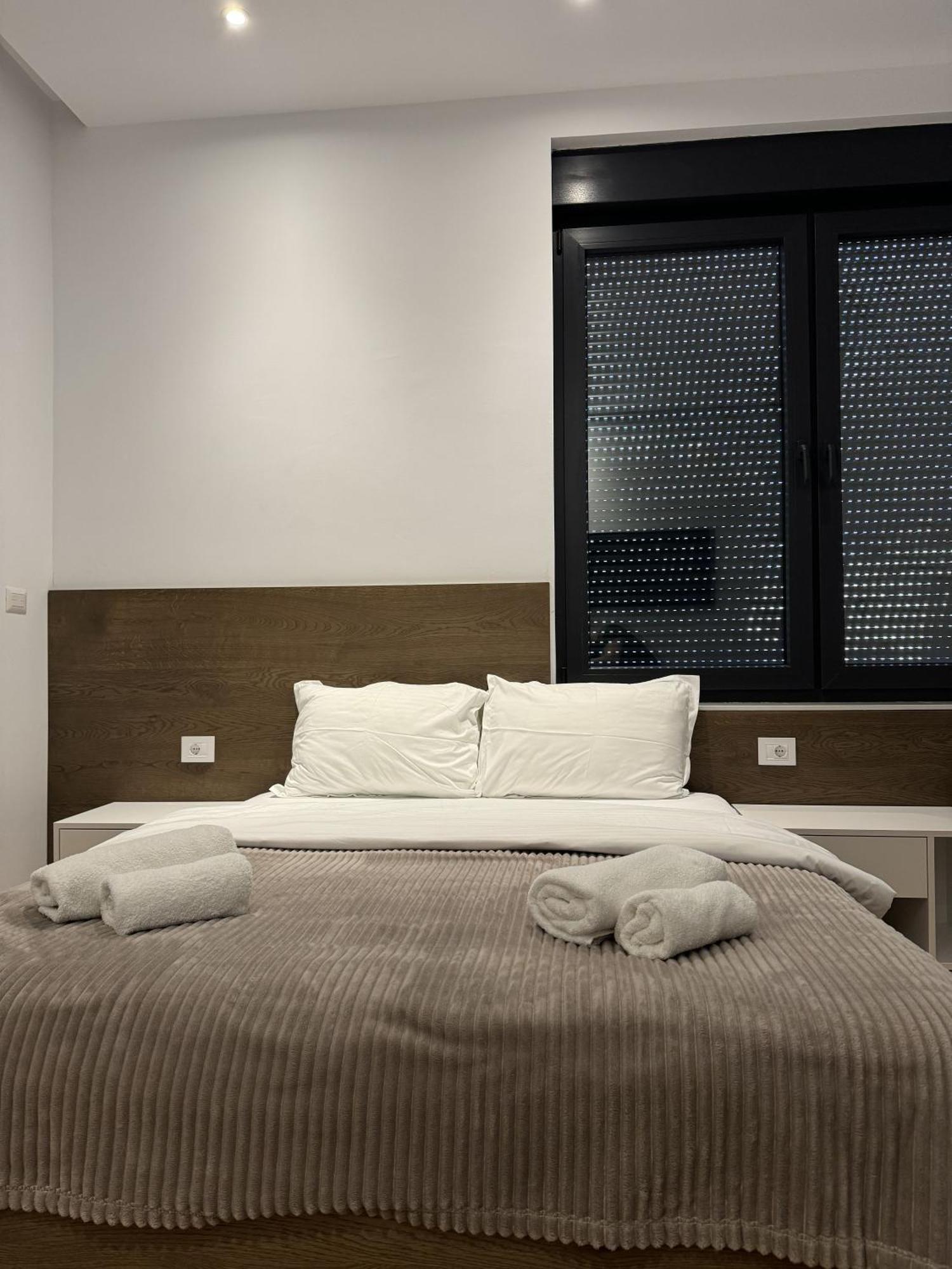 Pristina Select Apartments Bagian luar foto