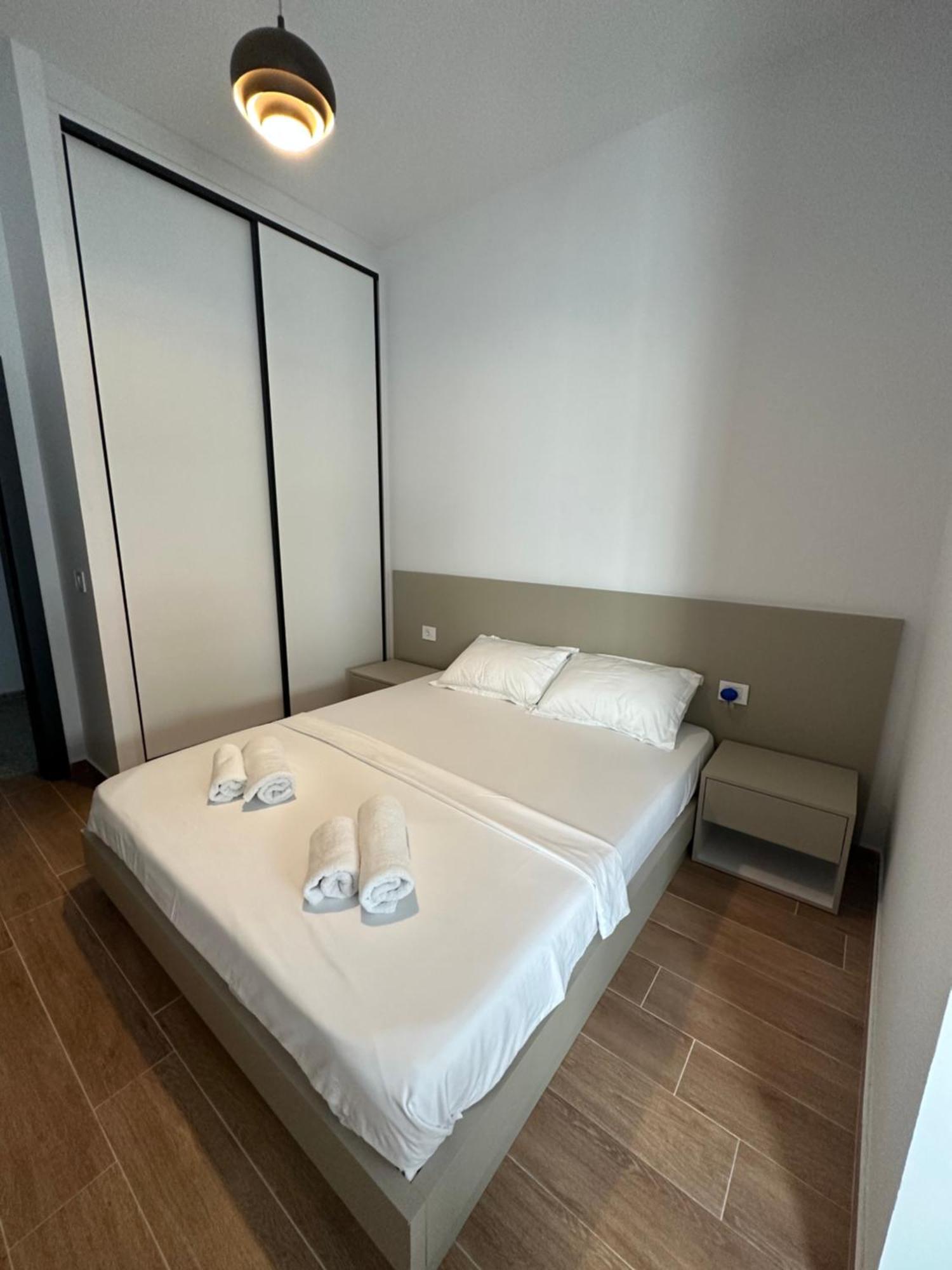 Pristina Select Apartments Bagian luar foto