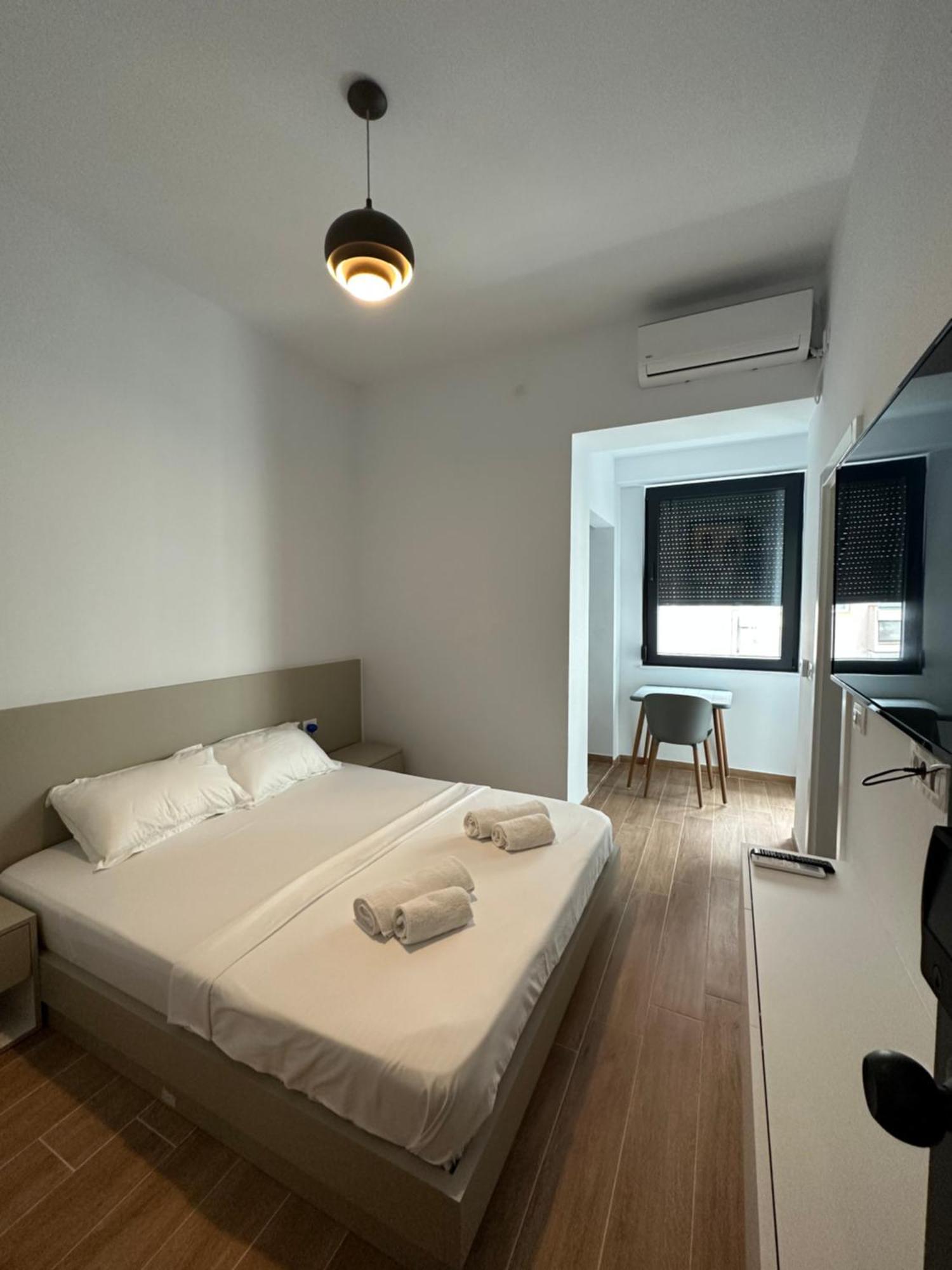 Pristina Select Apartments Bagian luar foto