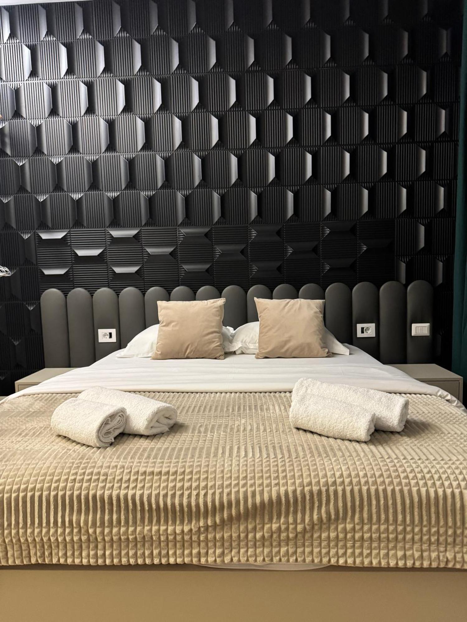 Pristina Select Apartments Bagian luar foto
